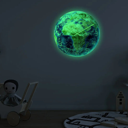 Glow-in-the-Dark African Wall Clock with Silent Mechanism