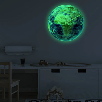Glow-in-the-Dark African Wall Clock with Silent Mechanism