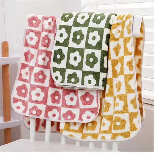 Cute Plaid Flowers Microfiber Towel Bath Towel Soft  Face Towels