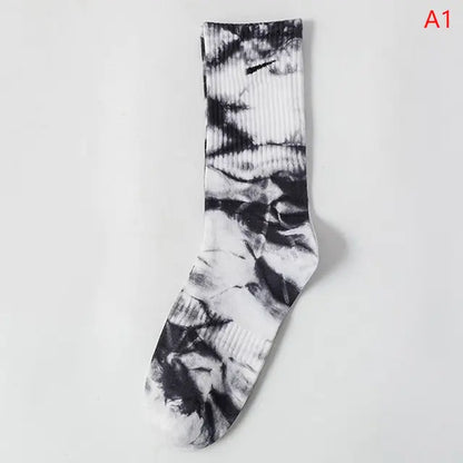 Women Tie-dye Middle Tube Socks