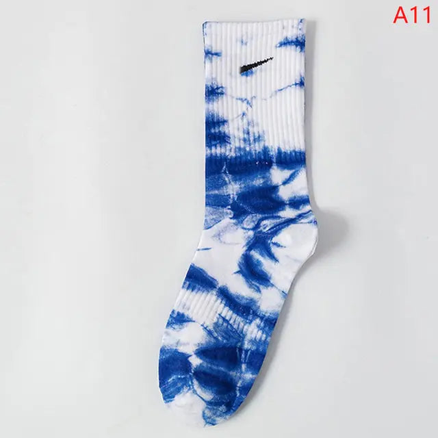 Women Tie-dye Middle Tube Socks