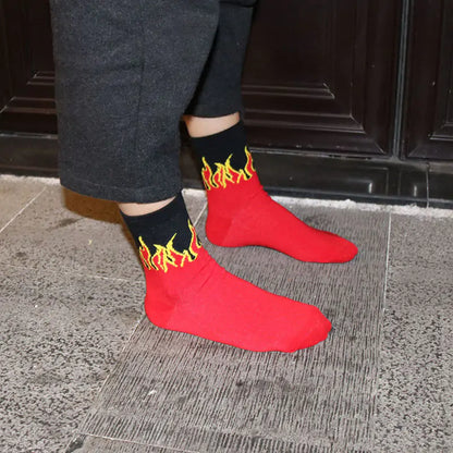 Contrast Flames Socks