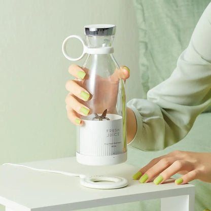 Portable Blender Bottle w/ Magnetic Charger