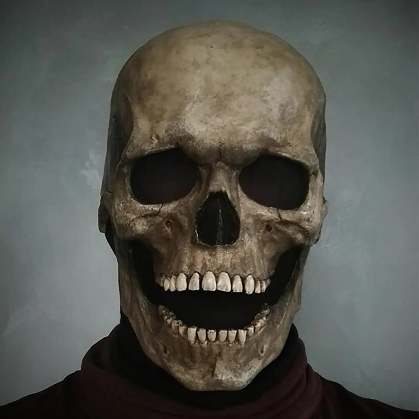 Talking Skull Mask - Moveable Jaw