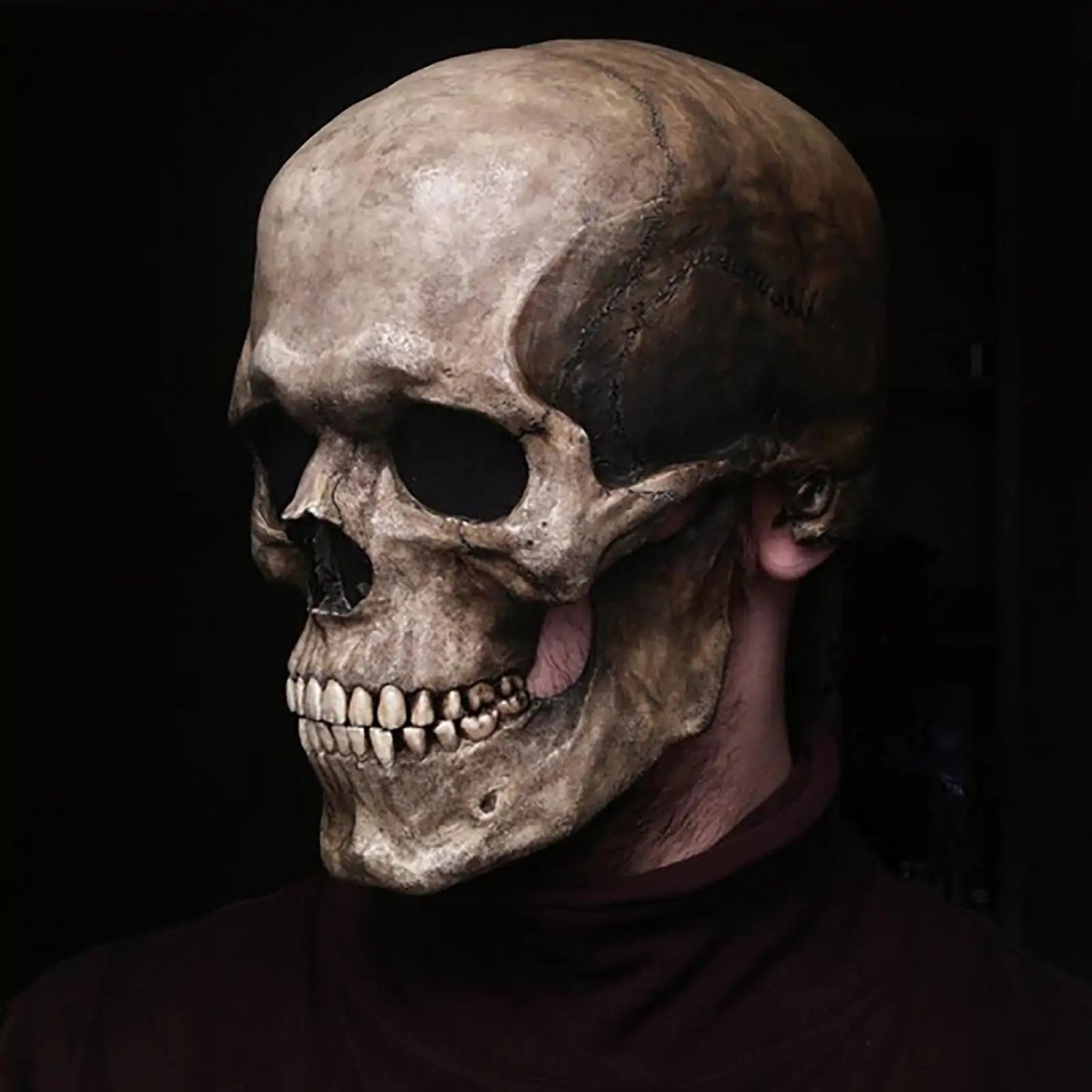 Talking Skull Mask - Moveable Jaw